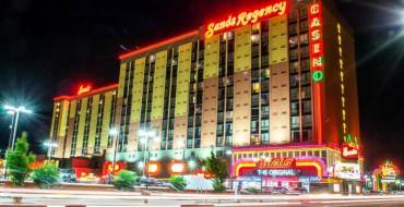 Casino Hotel: Отель-казино Sands Regency