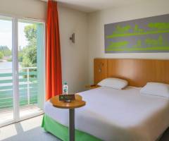 Casino Bourbon Lancy: Standard Family Suite